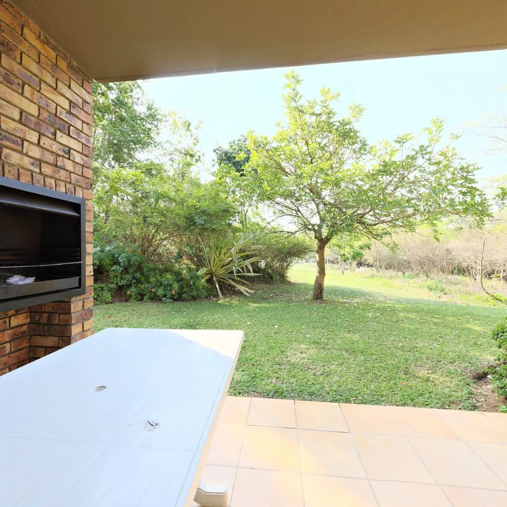 The veranda, open to the garden